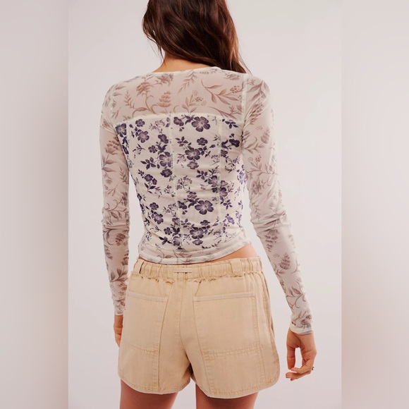 🎉LAST CHANCE🎉Free People Betty's Garden Top in Neutral Combo - Picture 2 of 6